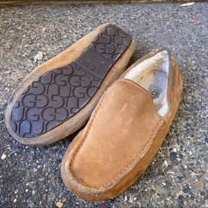 Tan UGG Moccasins, UGGs Men's 10